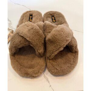 2for30💥‼️Seven7 Faux Fur Slippers With Memory various sizes‎